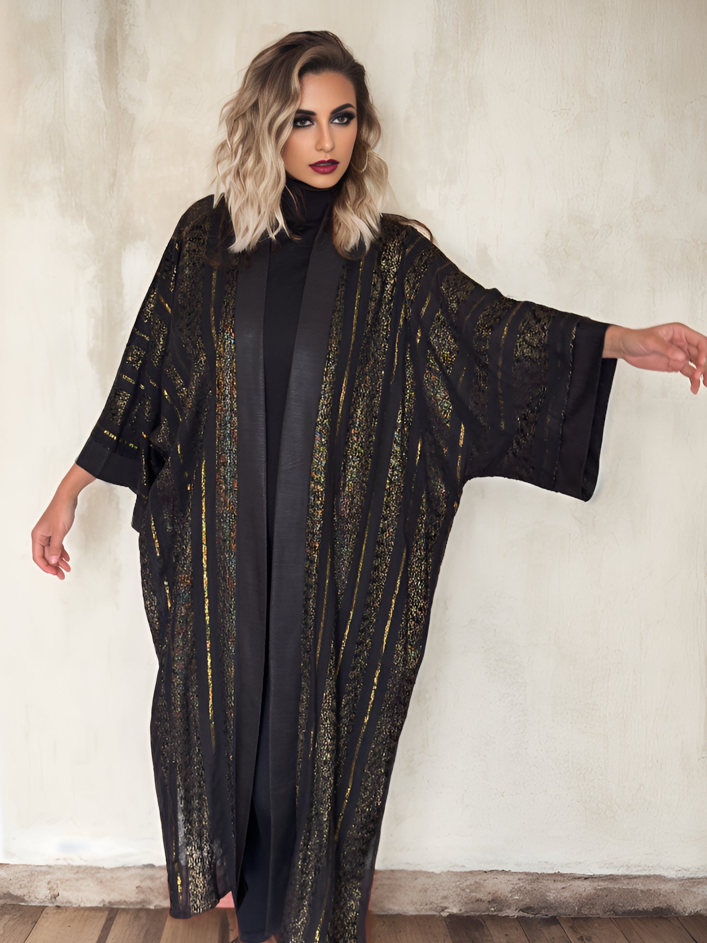NOARINA Linen Black x Gold Long Kimono – 3