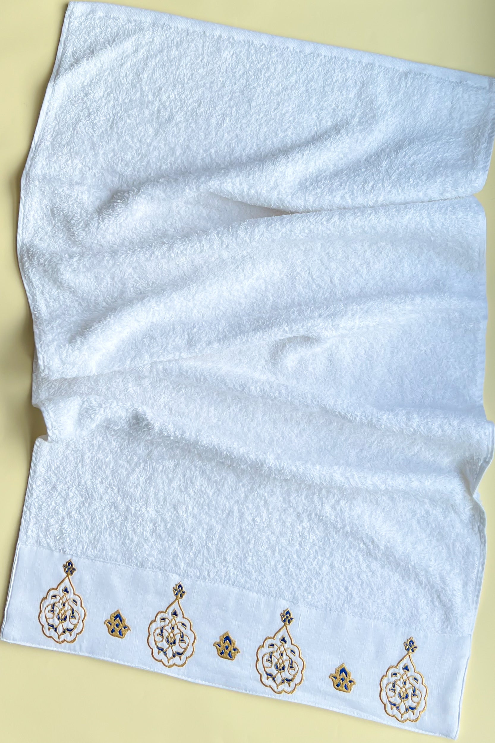 YAQEEN Gold X Blue Towels – 3