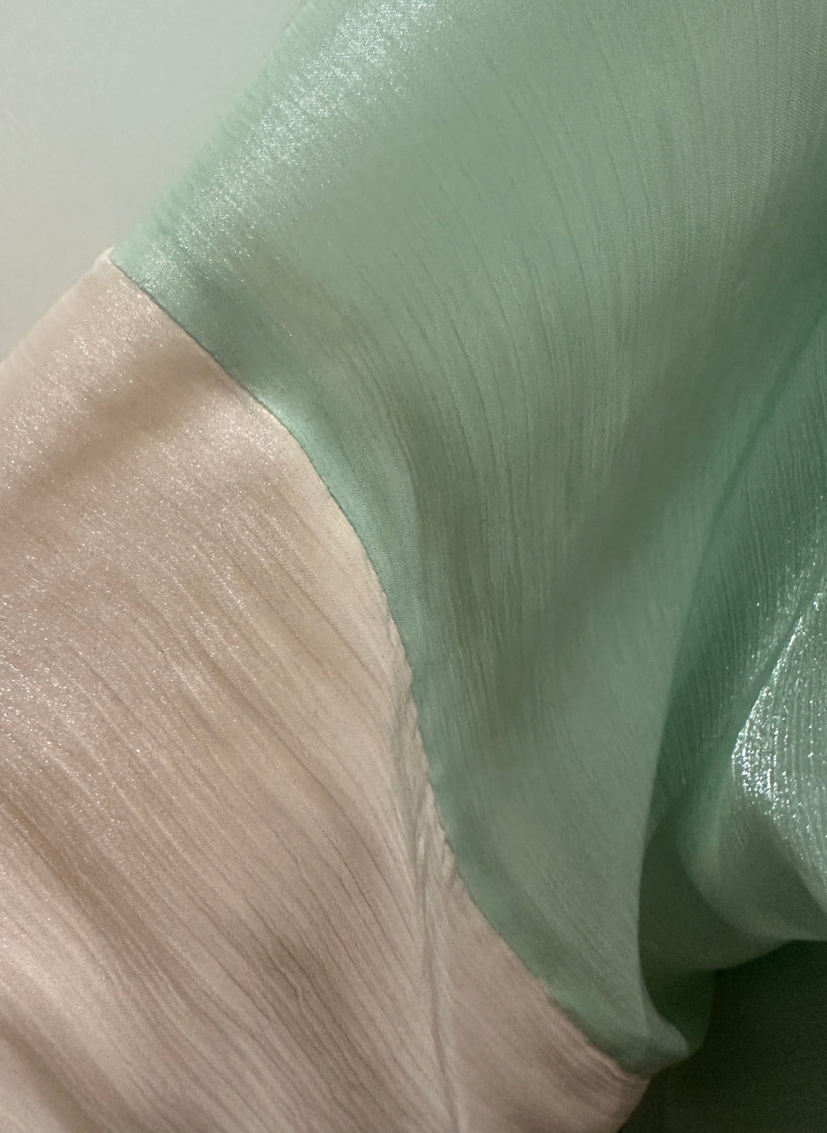 NOARINA Sheer Chiffon Pistachio Kimono