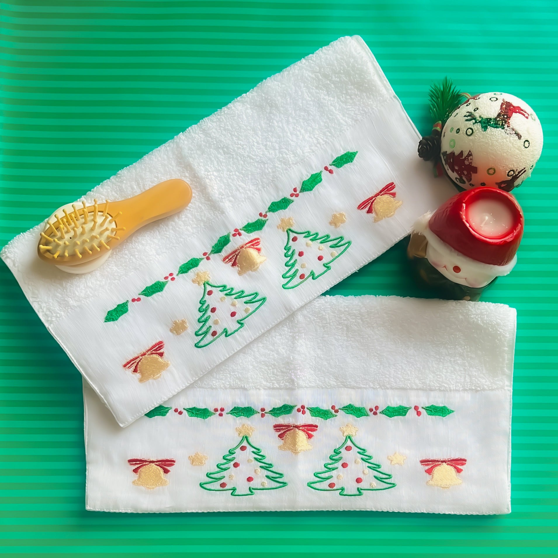 Christmas Bells Guest Towel – 2