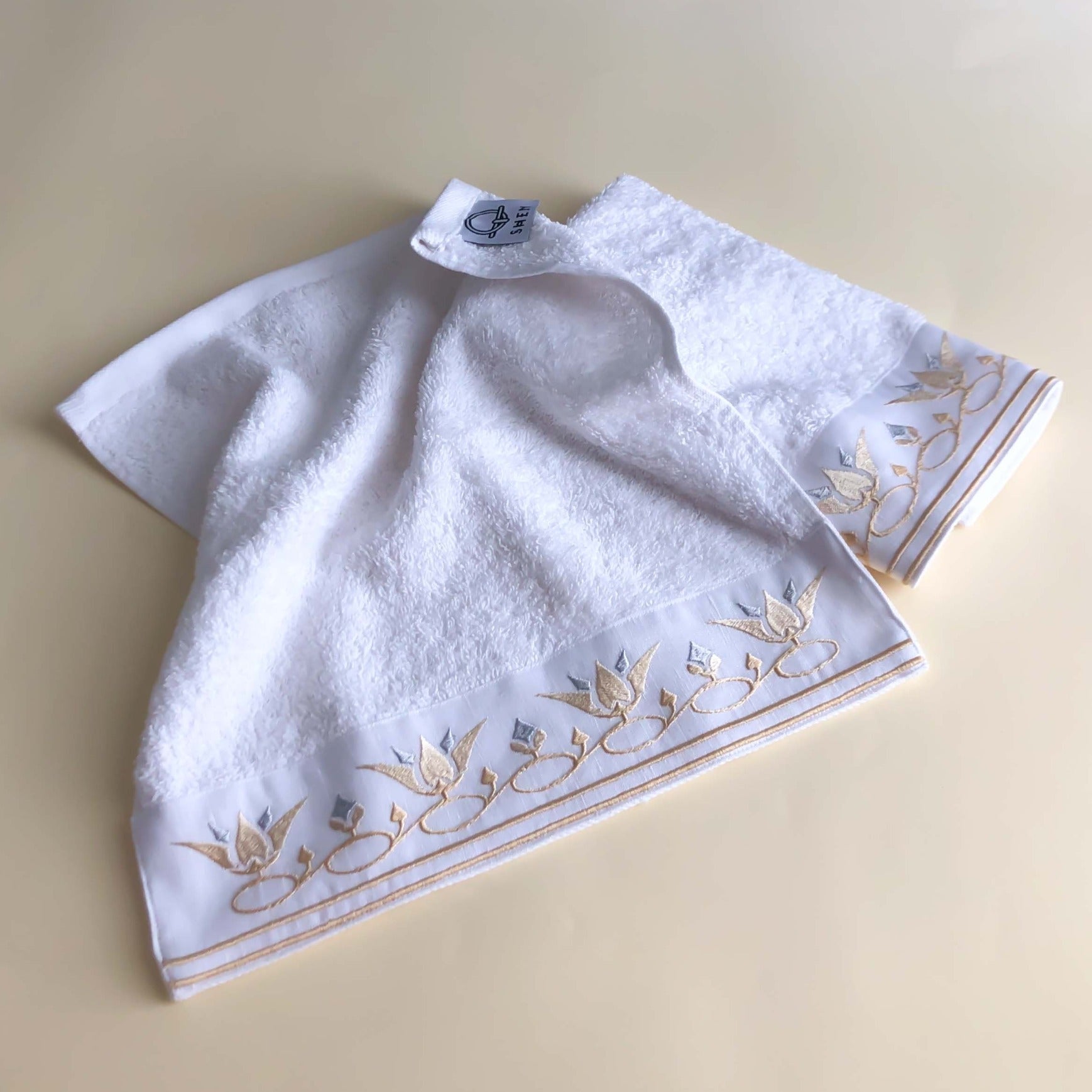 QADIMI Sesen Golden Towels – 3