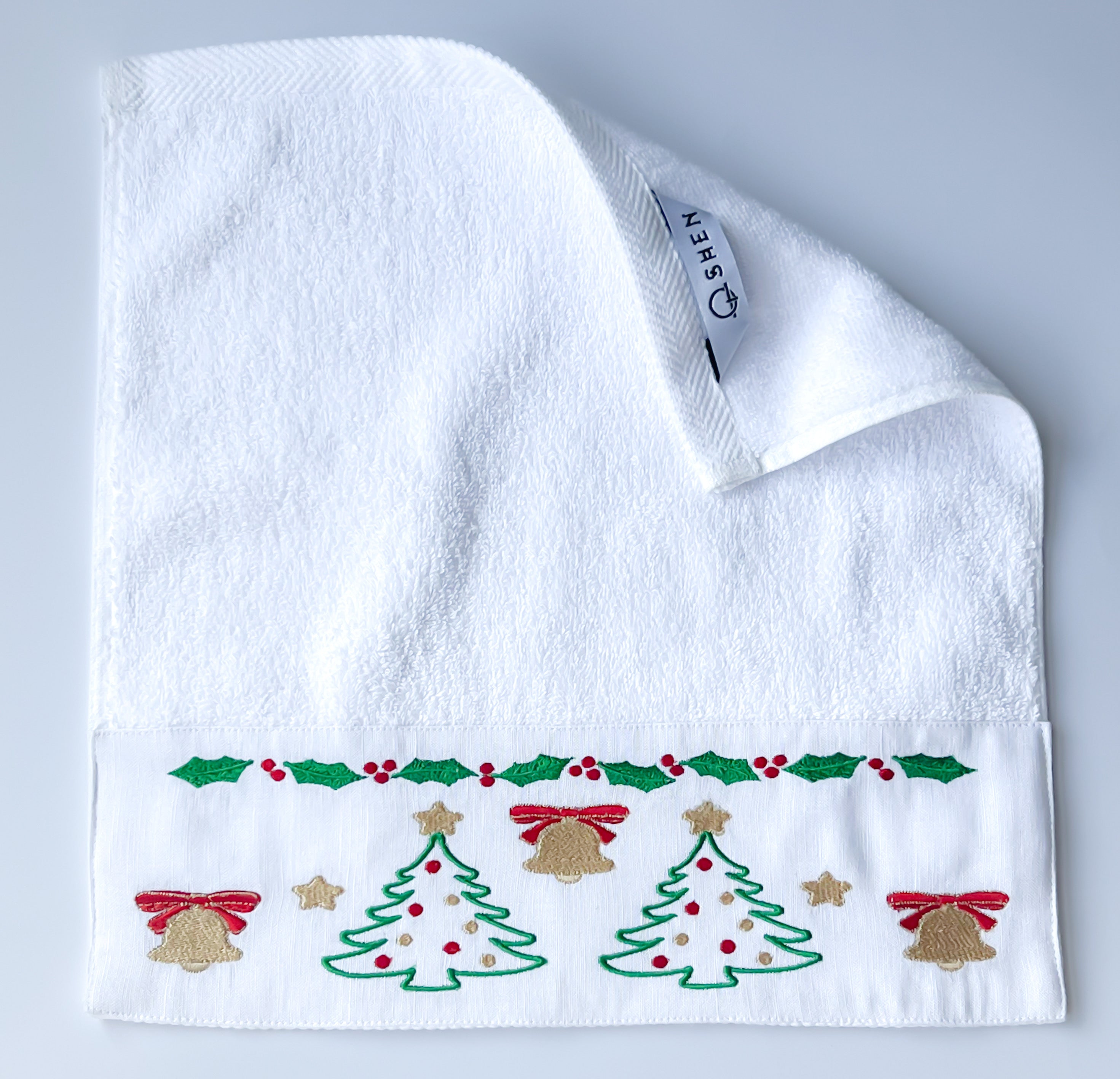 SAVING Bundle: 4 Christmas Bells Guest Towels + 1 MOODY 250 gm Candle "SAVE 10%” – 2