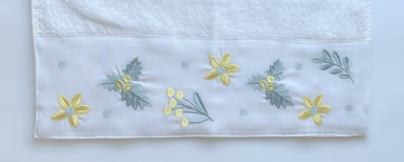 Brighty Leaves Guest Towel – 4