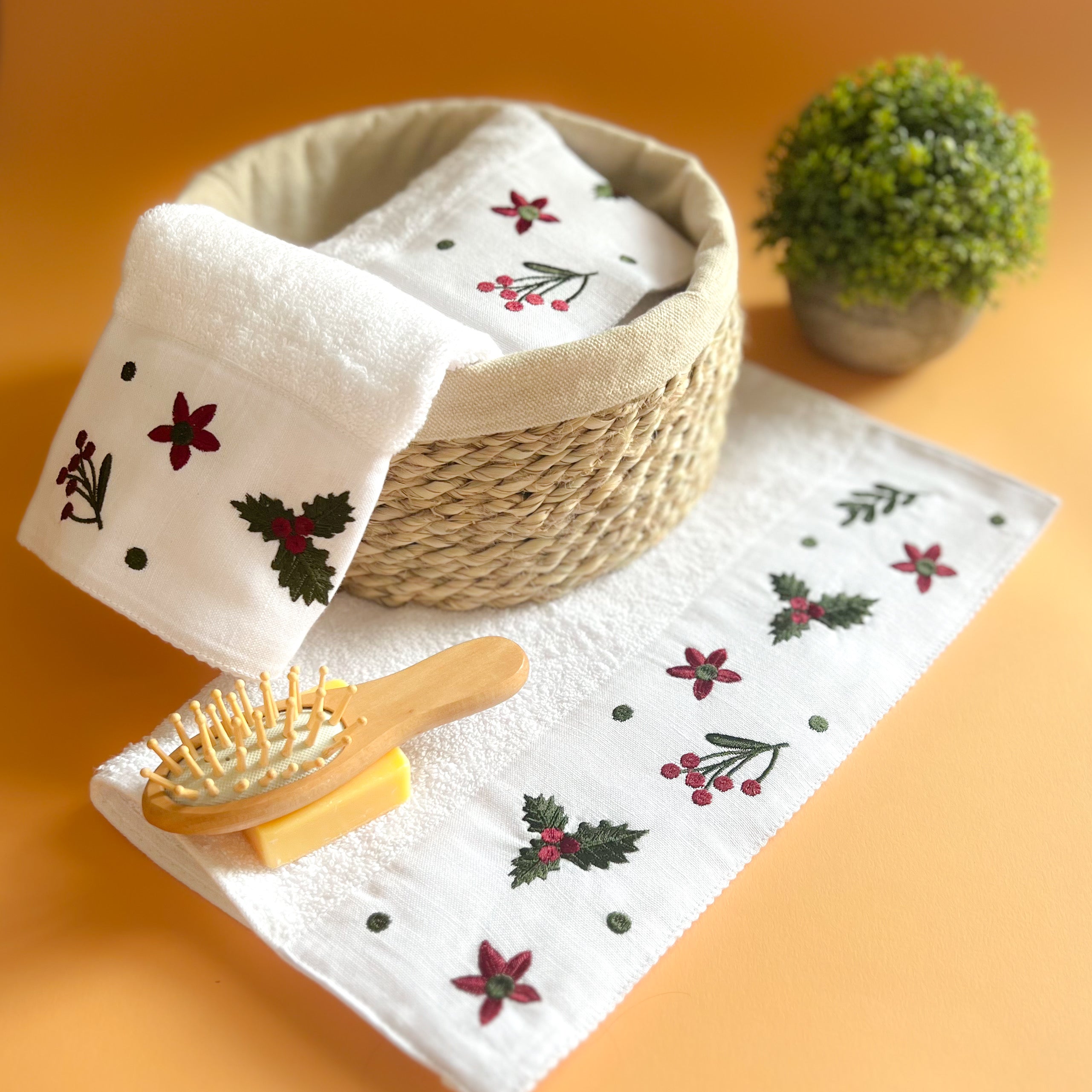 WARMY Leaves Guest Towel