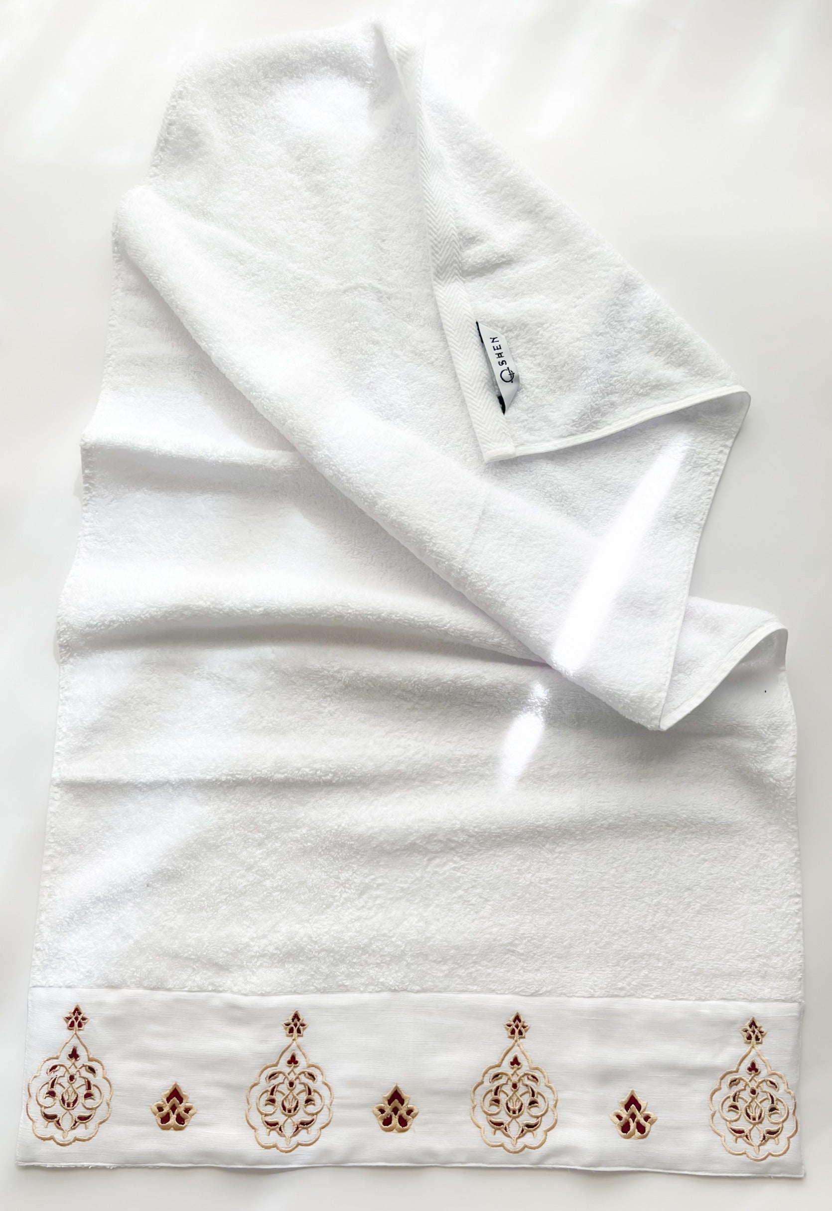 YAQEEN Gold X Burgundy Towels – 4