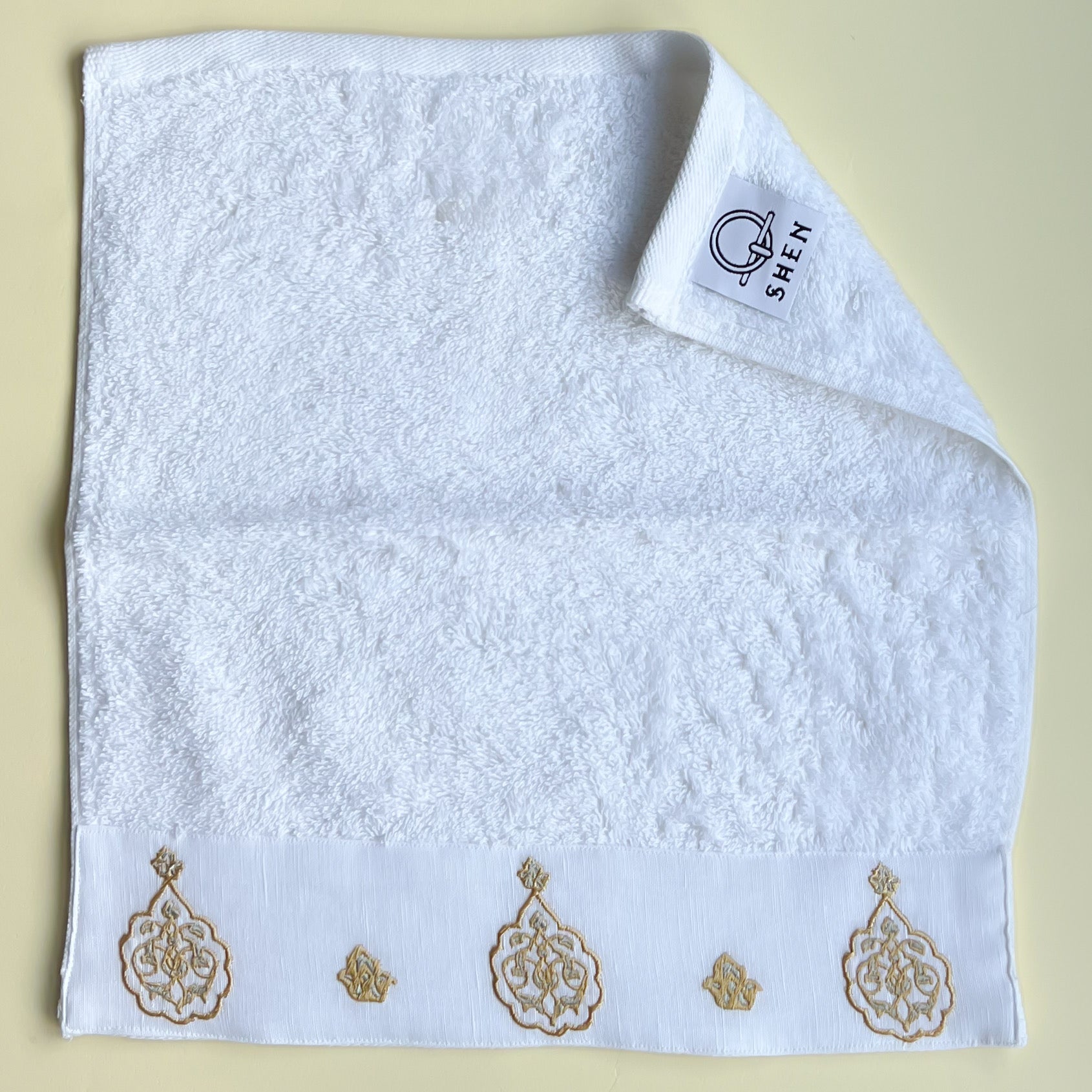 YAQEEN Gold X Silver Towels – 2