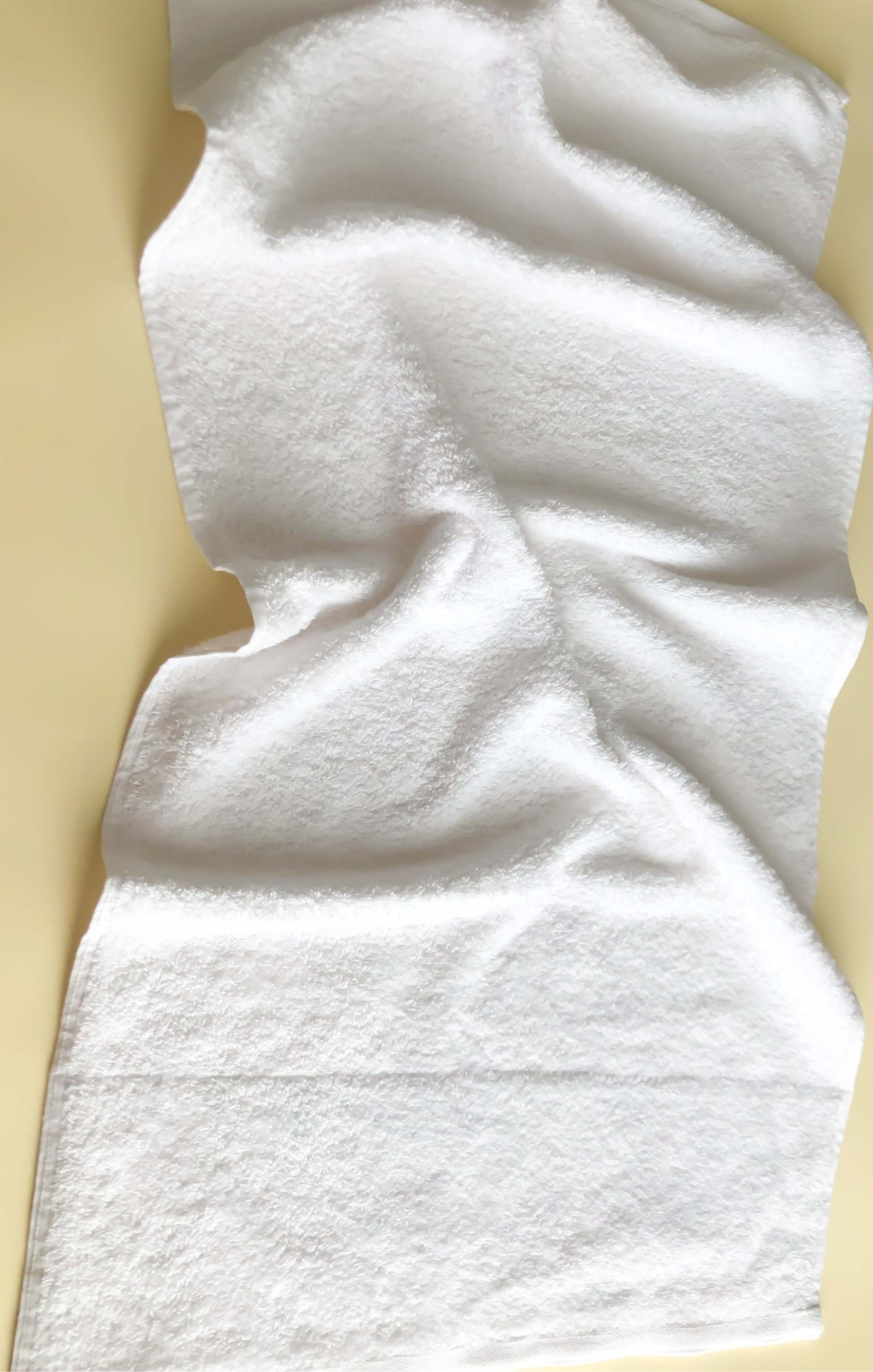 YAQEEN Gold X Silver Towels – 5